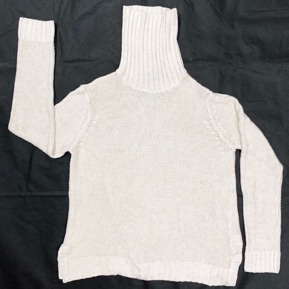 H&M Basic Light Pink Knitted Pullover Sweater - Picture 5 of 10